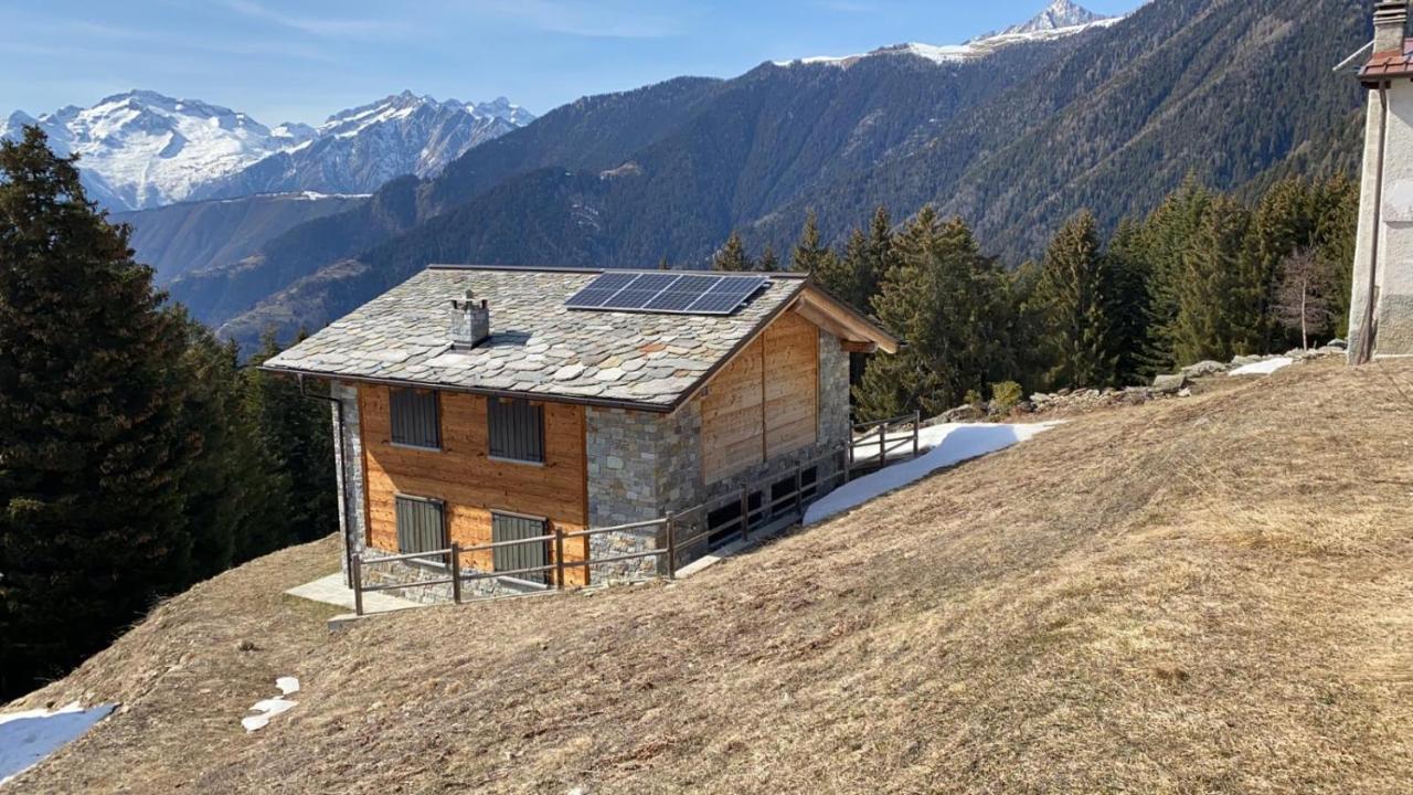 Апартаменти Chalet Baita Delle Favole Di Rosarita Berbenno di Valtellina Екстер'єр фото