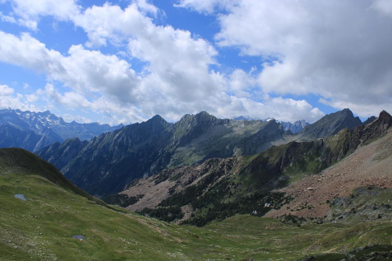 Chalet Baita Delle Favole Di Rosarita Berbenno di Valtellina Екстер'єр фото