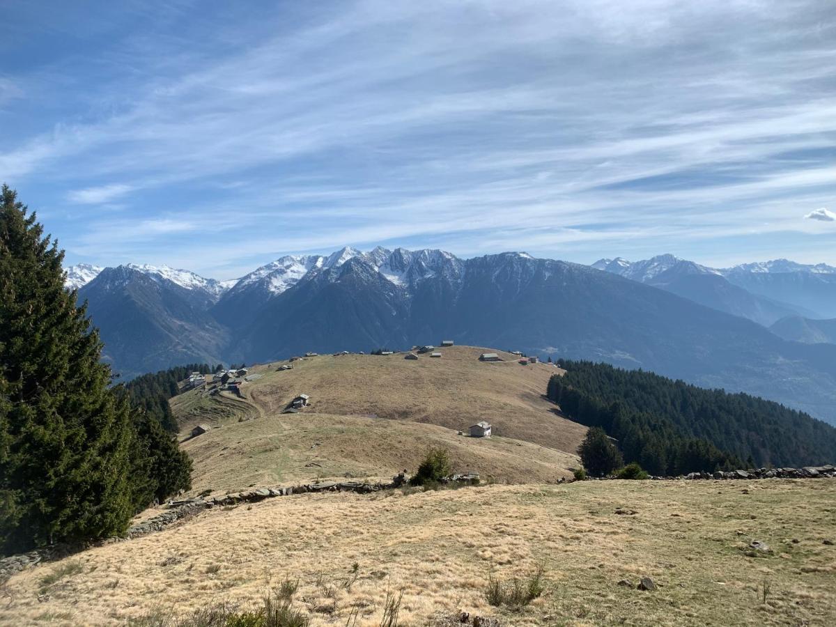 Chalet Baita Delle Favole Di Rosarita Berbenno di Valtellina Екстер'єр фото